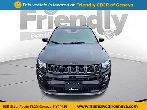 Used 2026 Jeep Compass Limited AWD/4WD image 2