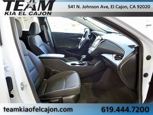 Used 2024 Chevrolet Malibu LT image 11