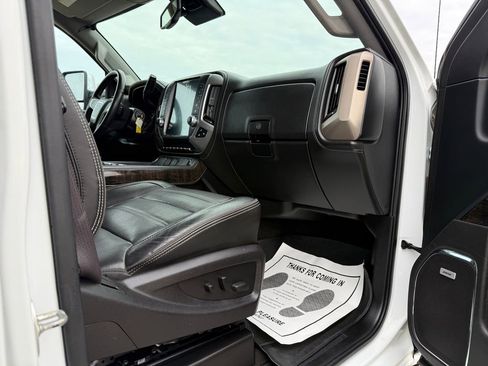 Used 2016 GMC Sierra 2500 Denali w/ Duramax Plus Package image 20