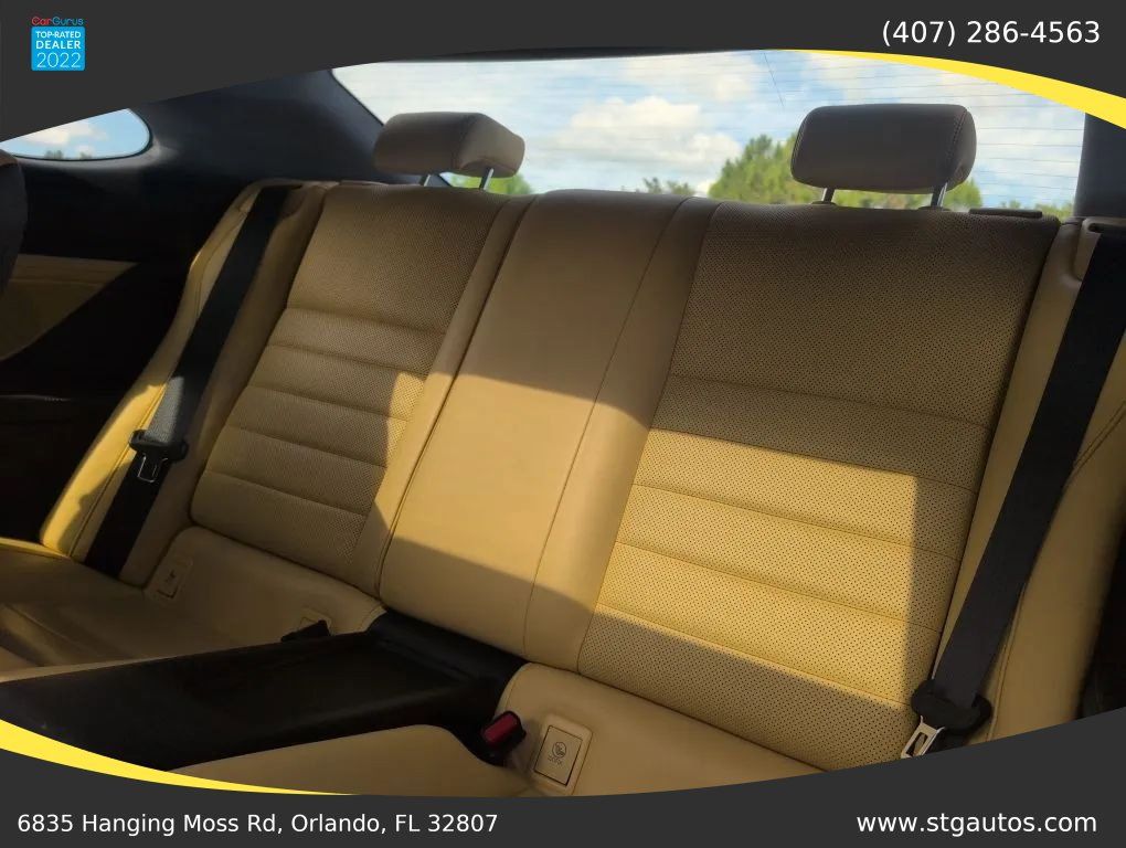 Used 2015 Lexus RC 350 w/ Luxury Package RWD image 17