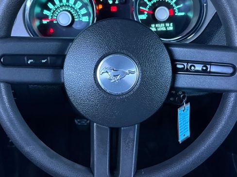 Used 2012 Ford Mustang GT RWD image 48