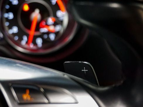 Used 2014 Mercedes-Benz SL 63 AMG image 65