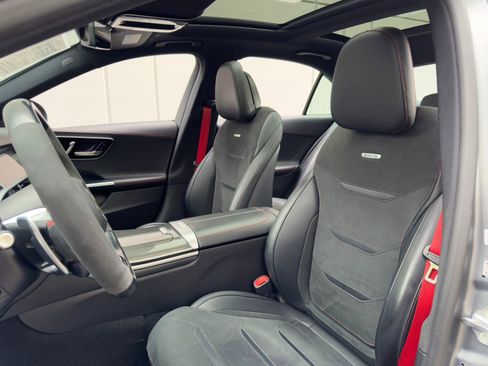 Used 2023 Mercedes-Benz C 43 AMG 4MATIC Sedan image 45