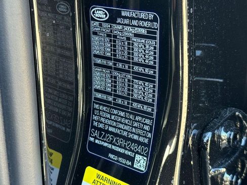 Used 2024 Land Rover Range Rover Evoque S AWD/4WD image 29