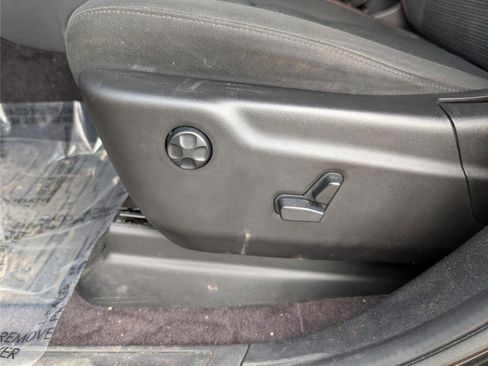 Used 2016 Jeep Grand Cherokee Laredo 75th Anniversary image 13