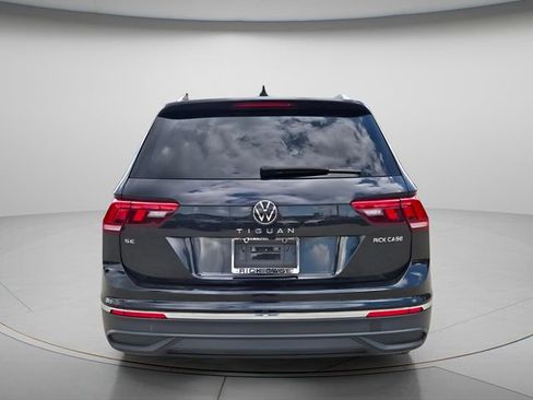 Used 2023 Volkswagen Tiguan SE FWD image 6