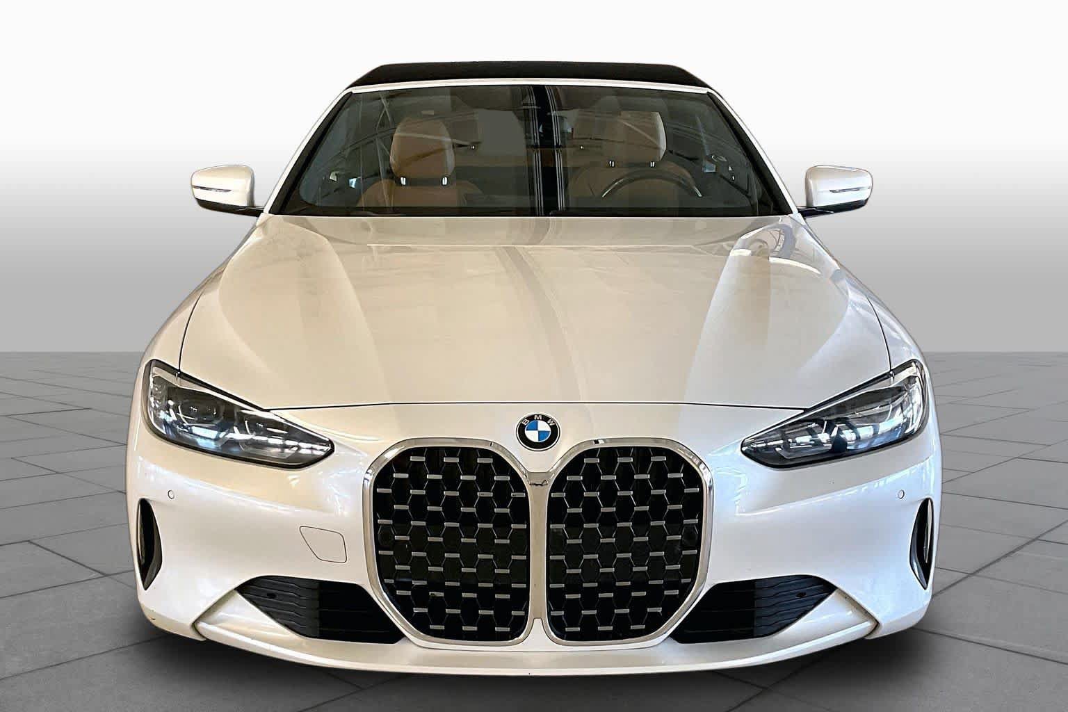 Used 2024 BMW 430i Convertible RWD image 3