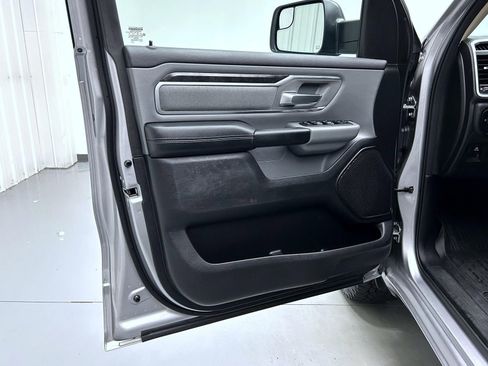 Used 2019 RAM 1500 Big Horn AWD/4WD image 9