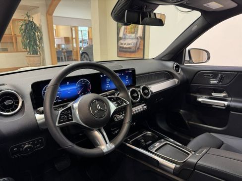Certified 2026 Mercedes-Benz GLB 250 image 6