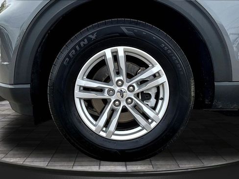 Used 2022 Ford Explorer XLT AWD/4WD image 36