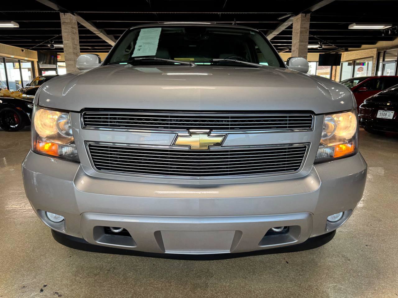 Used 2007 Chevrolet Tahoe LTZ w/ LTZ Preferred Equipment Group RWD image 2