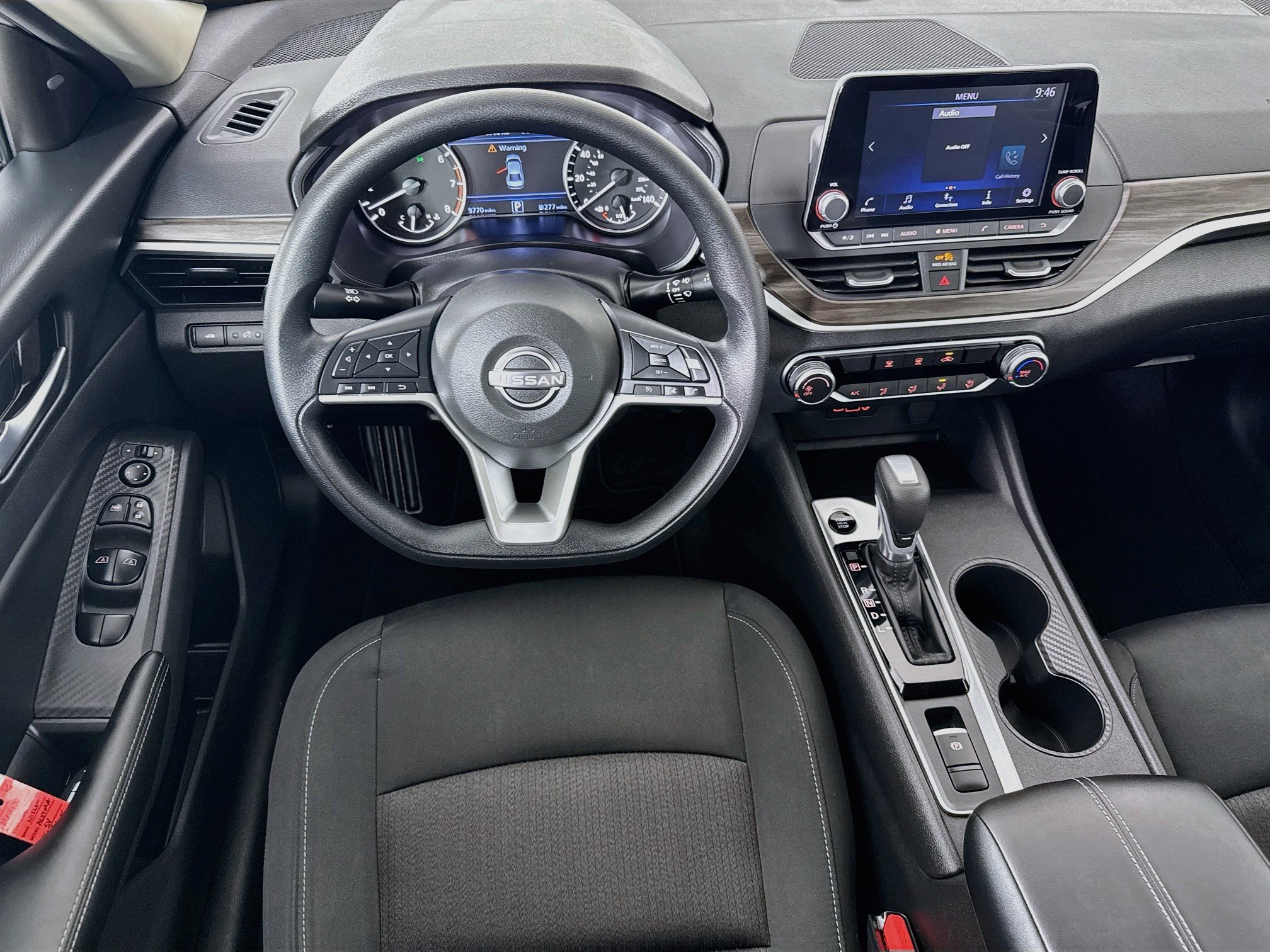 Used 2025 Nissan Altima 2.5 SV AWD/4WD image 24