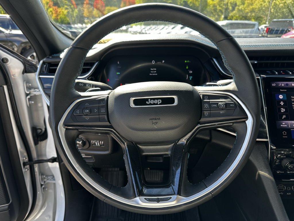 Certified 2024 Jeep Grand Cherokee Trailhawk AWD/4WD image 12