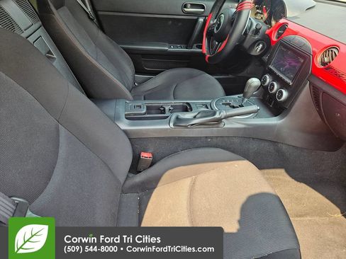 Used 2013 MAZDA MX-5 Miata Club RWD image 10
