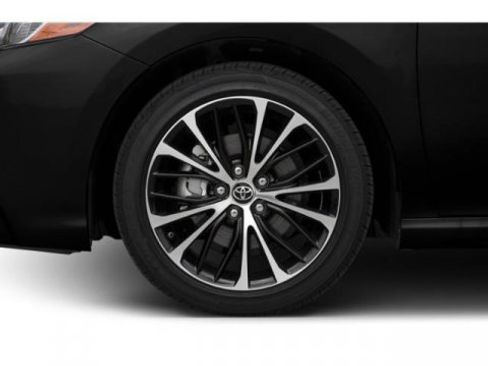 Certified 2020 Toyota Camry SE w/ Carpet Mat Package FWD image 11