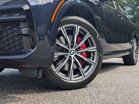 Used 2023 BMW X6 xDrive40i w/ M Sport Package AWD/4WD image 40