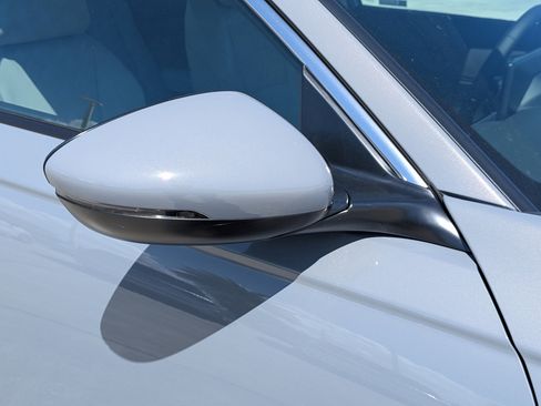 New 2026 Honda Accord EX-L image 10