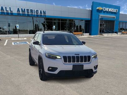 Used 2023 Jeep Cherokee Altitude Lux