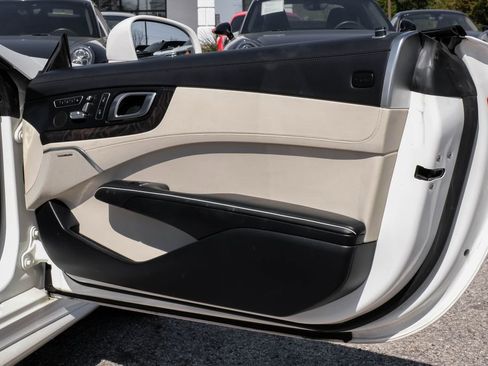 Used 2017 Mercedes-Benz SL 450 image 33