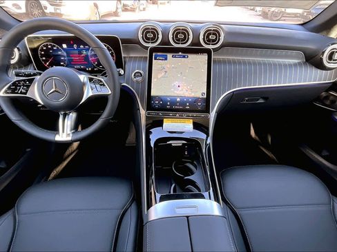 New 2026 Mercedes-Benz GLC 300 image 8