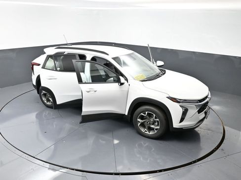 New 2025 Chevrolet Trax LT w/ Driver Confidence Package image 53