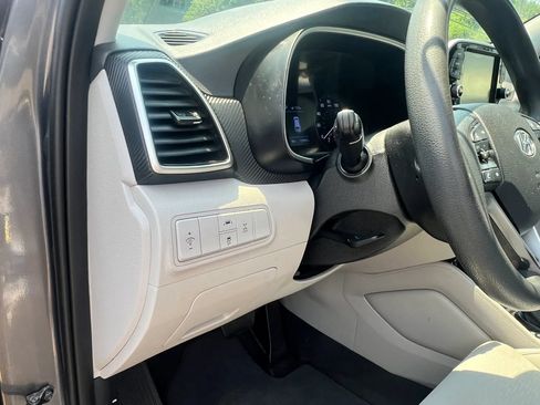 Used 2019 Hyundai Tucson SE AWD/4WD image 14