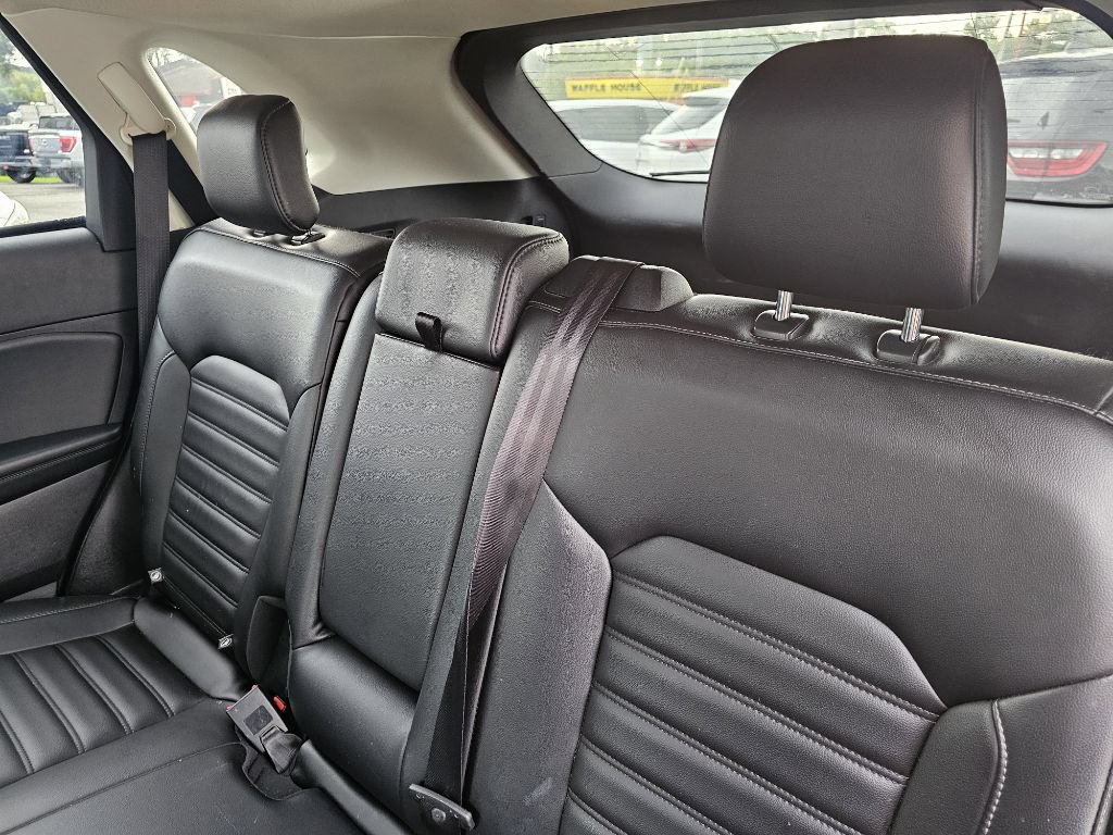 Used 2019 Ford Edge SEL w/ Equipment Group 201A AWD/4WD image 34