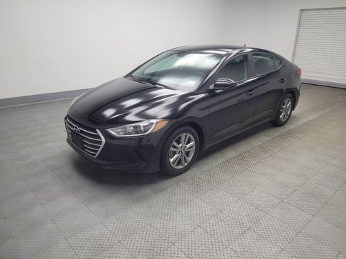 Used 2018 Hyundai Elantra SEL FWD image 2
