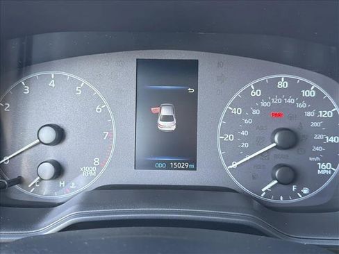 Used 2025 Toyota Corolla LE image 17