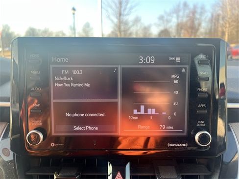 Used 2022 Toyota Corolla LE image 19