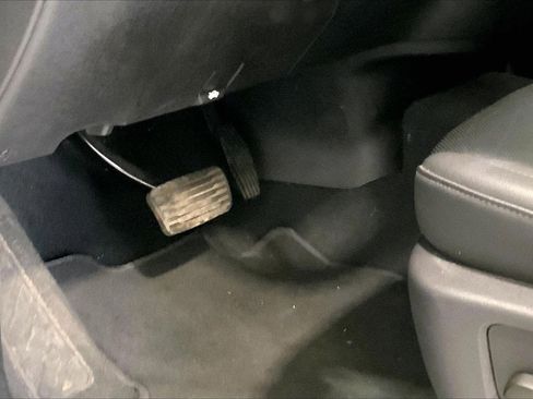 Used 2025 GMC Sierra 1500 SLT image 22