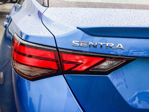 Certified 2025 Nissan Sentra SR image 10
