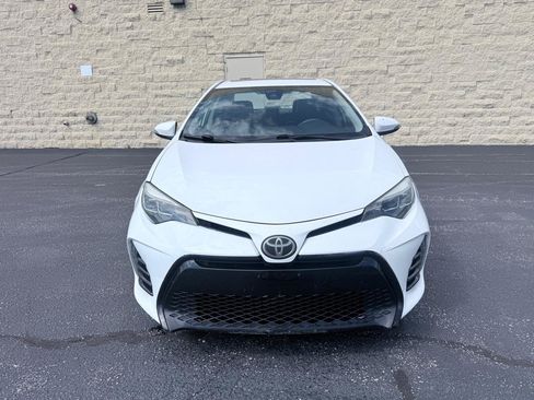 Used 2017 Toyota Corolla SE w/ SE Premium Package FWD image 8