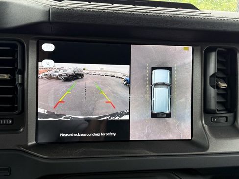 New 2025 Ford Bronco Badlands image 25