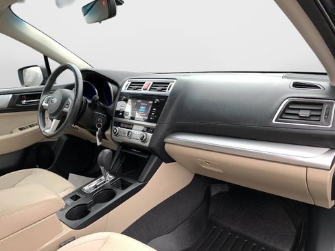 Used 2017 Subaru Legacy 2.5i Premium image 38