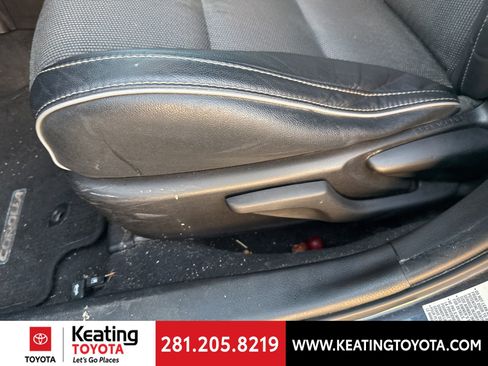 Used 2016 Toyota Corolla S Premium image 12