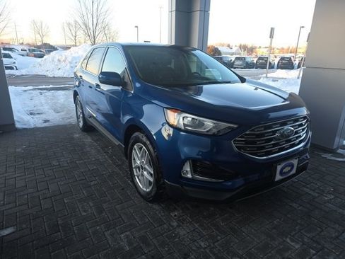 Used 2021 Ford Edge SEL w/ Convenience Package image 5