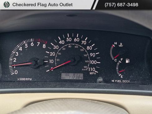 Used 2005 Toyota Corolla LE w/ Audio Value Pkg FWD image 10