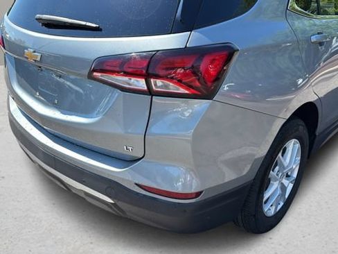 Used 2024 Chevrolet Equinox LT FWD image 35