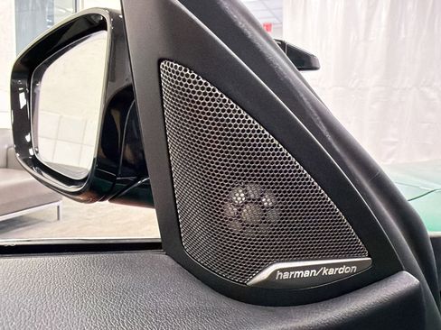 Used 2025 BMW M4 xDrive Competition w/ Executive Package AWD/4WD image 21