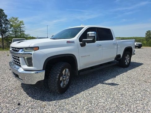 Used 2022 Chevrolet Silverado 2500 LTZ w/ LTZ Convenience Package image 3