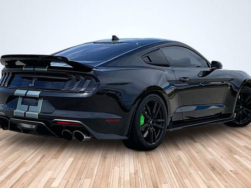 Used 2022 Ford Mustang Shelby GT500 w/ Technology Package RWD image 2