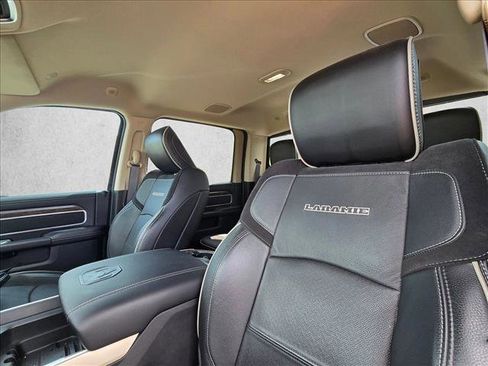 Used 2021 RAM 3500 Laramie image 13
