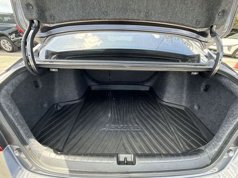 Used 2022 Honda Accord EX-L image 25