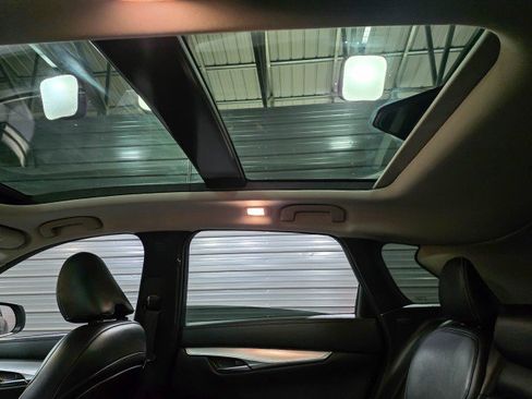 Used 2019 INFINITI QX50 Luxe w/ Navigation Package image 17