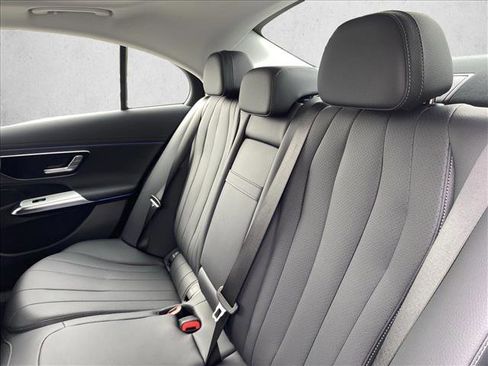 Certified 2025 Mercedes-Benz E 350 4MATIC Sedan image 20