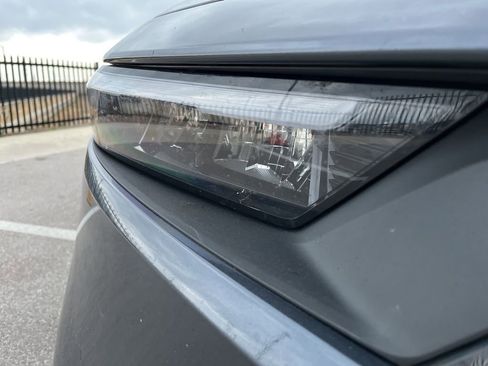 Used 2024 Honda Accord EX image 9