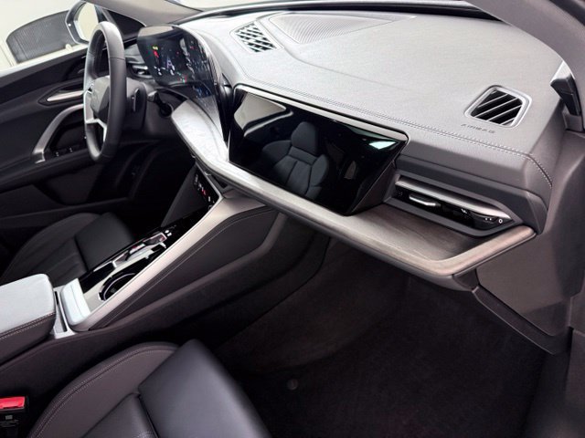 Certified 2025 Audi Q5 Premium w/ Premium Plus AWD/4WD image 19