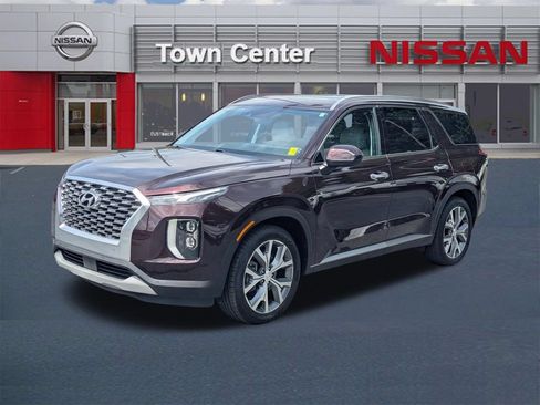 Used 2020 Hyundai Palisade SEL w/ Premium Package FWD image 3