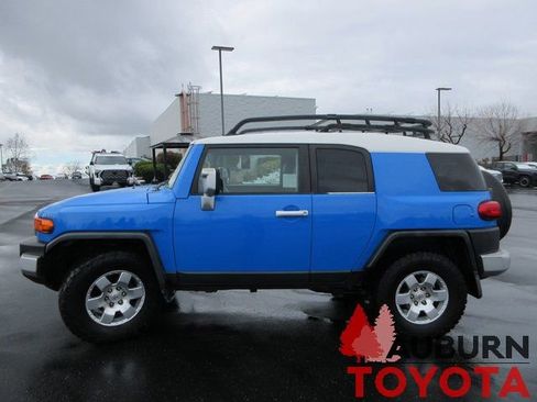 Used 2007 Toyota FJ Cruiser 4WD image 9